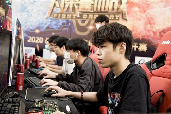 《超英派遣中心》总监：AI只是没才华者的遮羞布